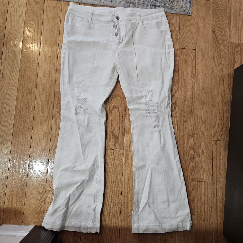 Womens White Denim Ripped Jeans